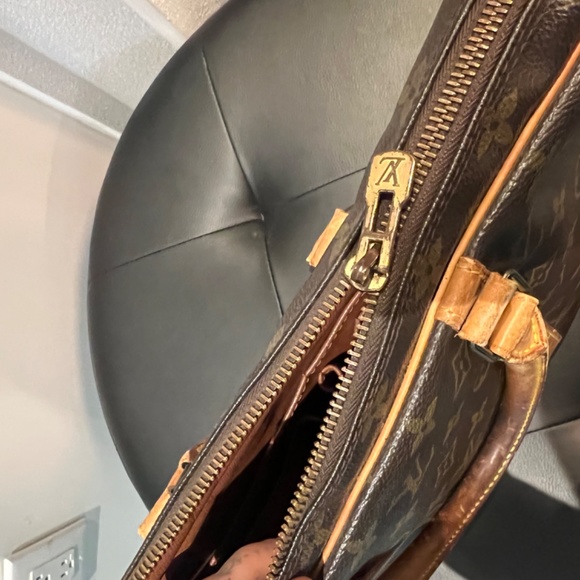 SOLD Louis Vuitton Monogram Cupertino Briefcase - Picture 9 of 10
